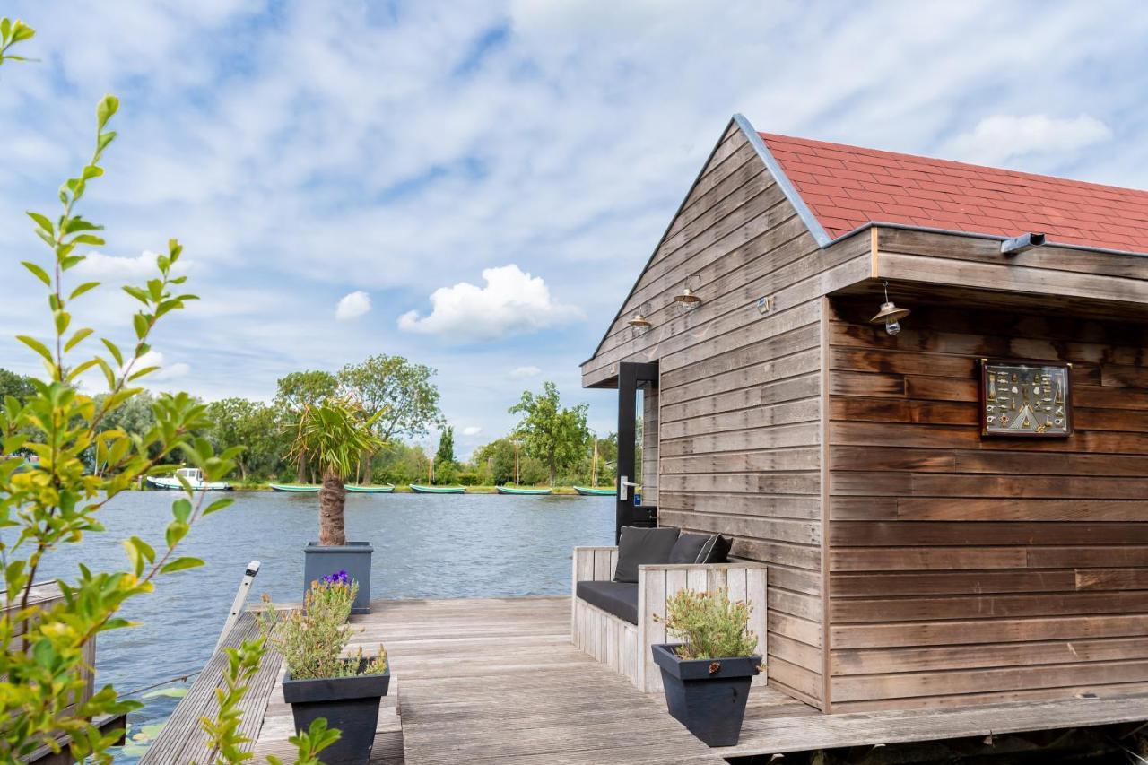 Aangenaam Op De Rijn, Woonboot, Inclusief Prive Sauna Alphen aan den Rijn Ngoại thất bức ảnh